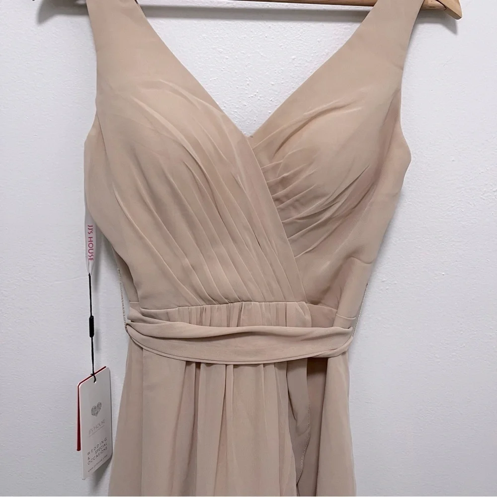 JJ’s House NWT Chiffon Maxi Dress In Champagne Size US 4